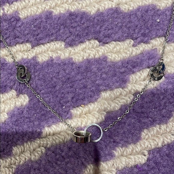 Silver necklace - Picture 2 of 3